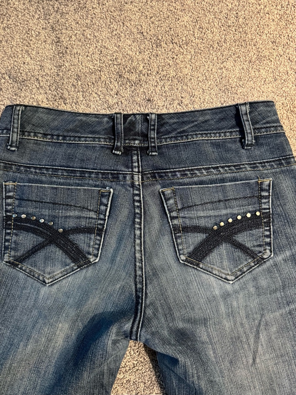 Women's Low-Rise Bootcut Jeans with Studded Back Pockets
